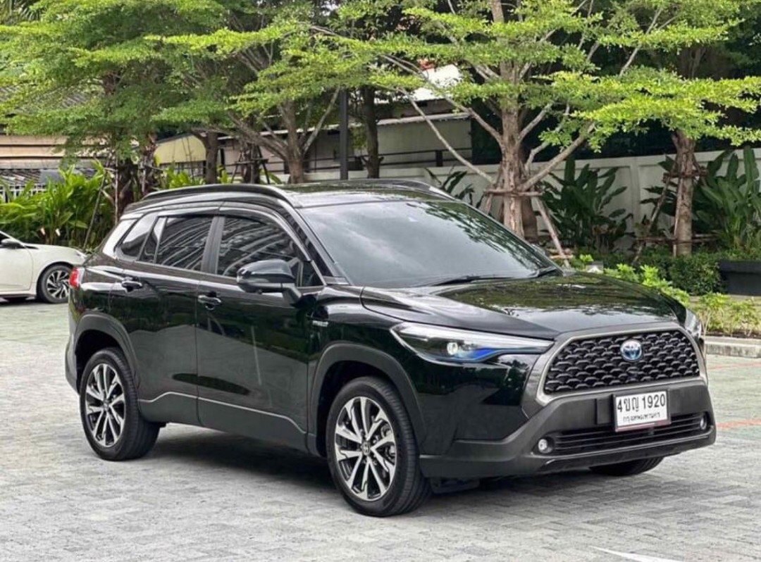 Toyota Corolla Cross 1.8 Hybrid Premium Safety สีดำ ปี2023 (ท็อปสุด)