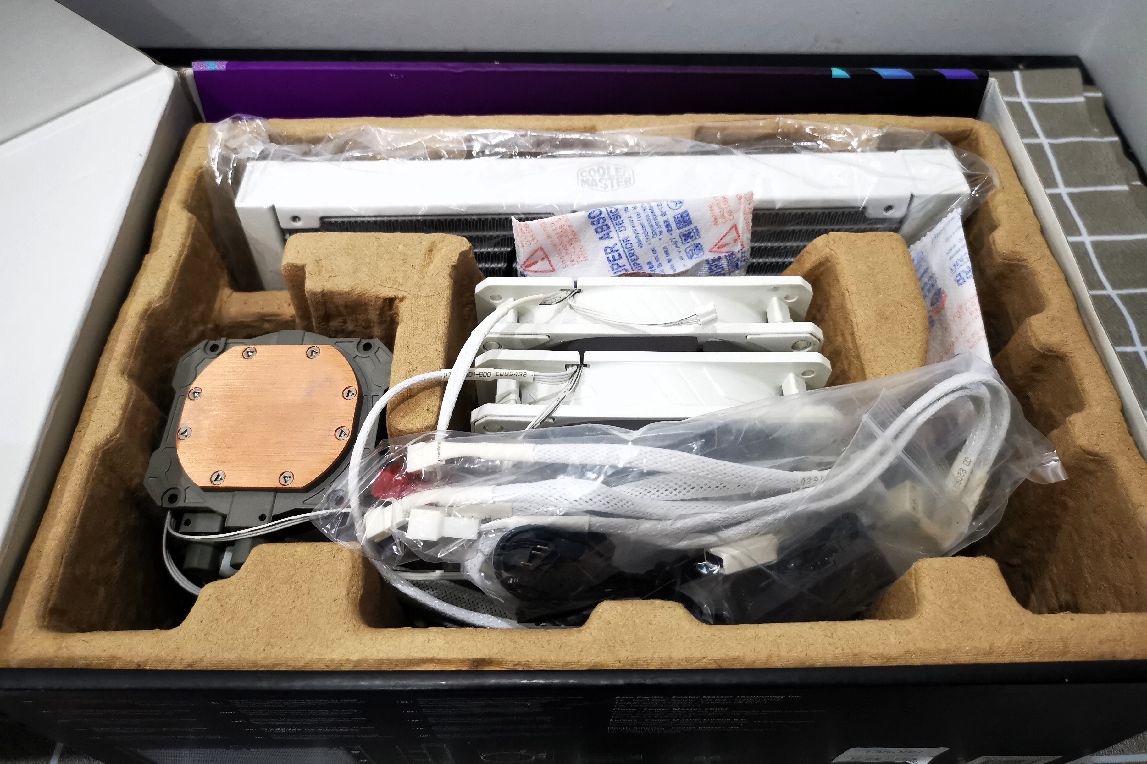 CPU LIQUID COOLER MASTER ML240L V2 ARGB (WHITE EDITION)