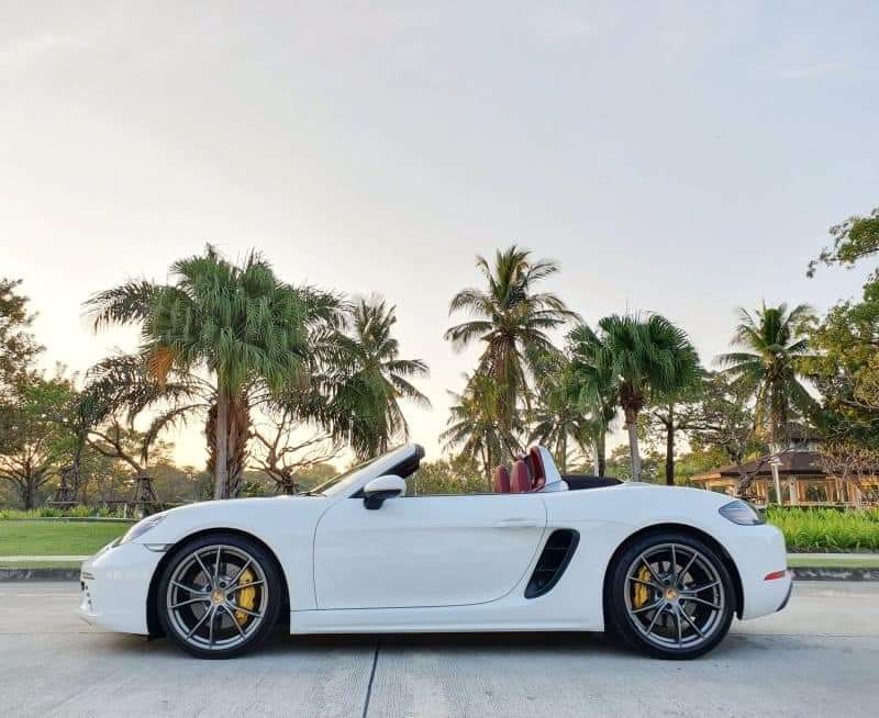 Porsche Boxster 718 ปี2016