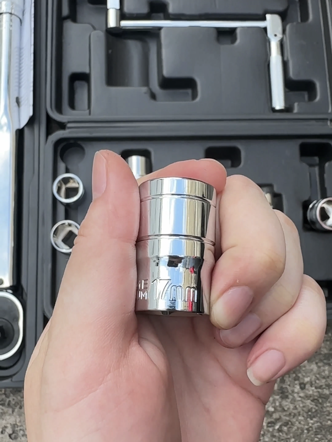 บล็อกทดถอดล้อ สำหรับรถ 4 ล้อ แถมลูกบล็อก 4 ลูก ถอดล้อรถยนต์ รถกระบะ ใช้งานง่าย