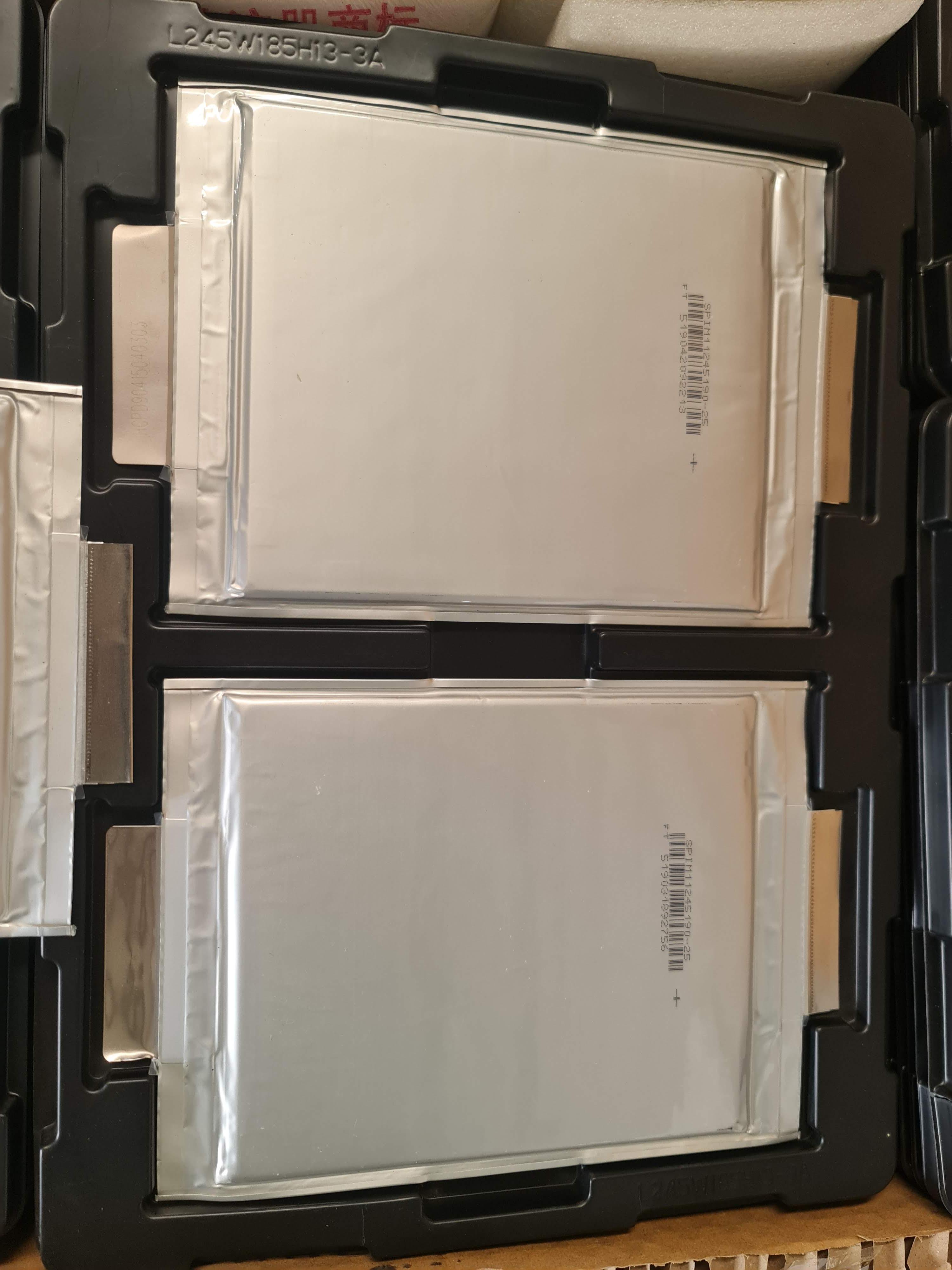 MGL’s LMO 25Ah Energy & Power-mode Power Batteries