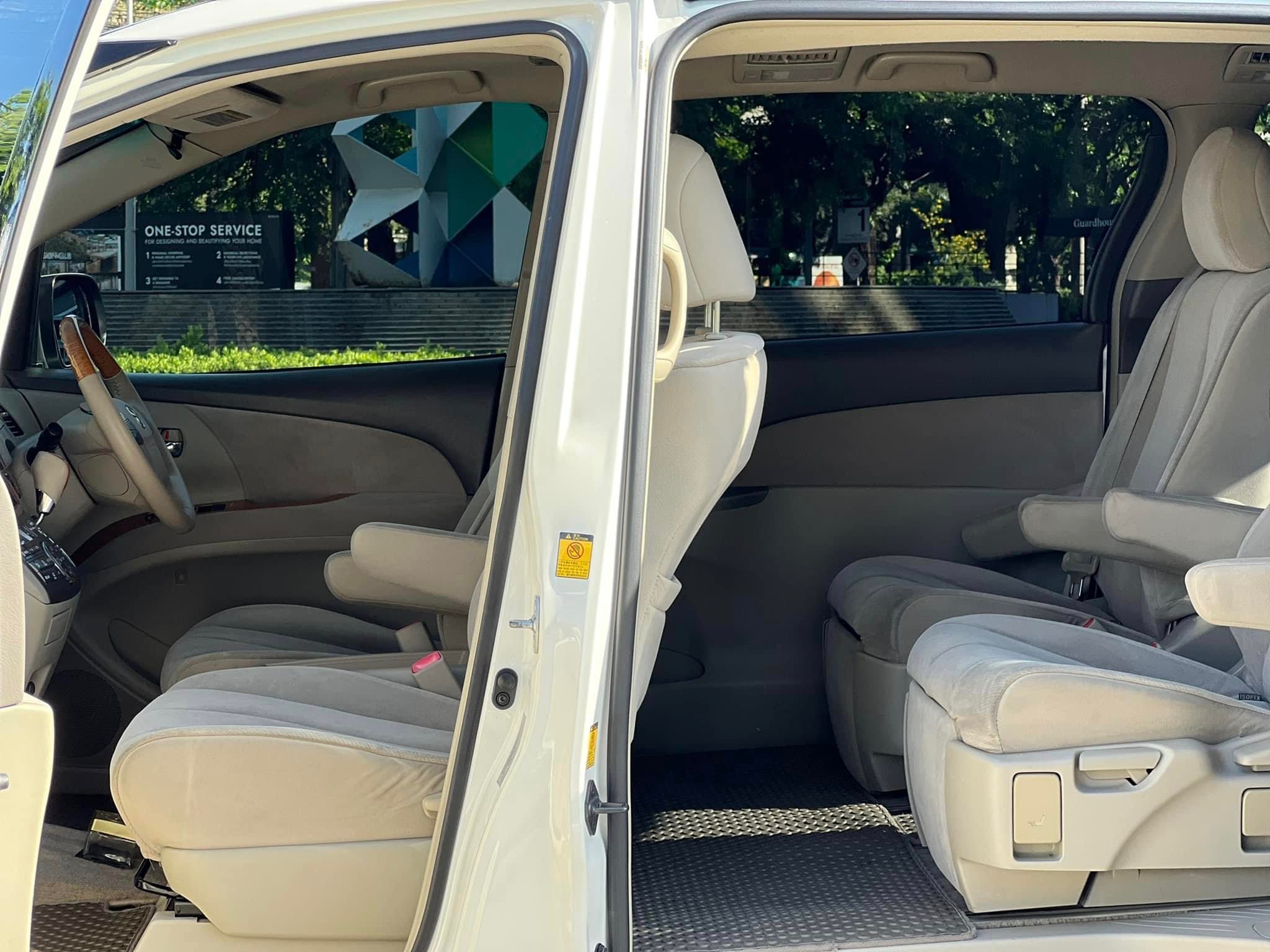 TOYOTA ESTIMA 2.4G มือแรกออกห้าง ปี 2010