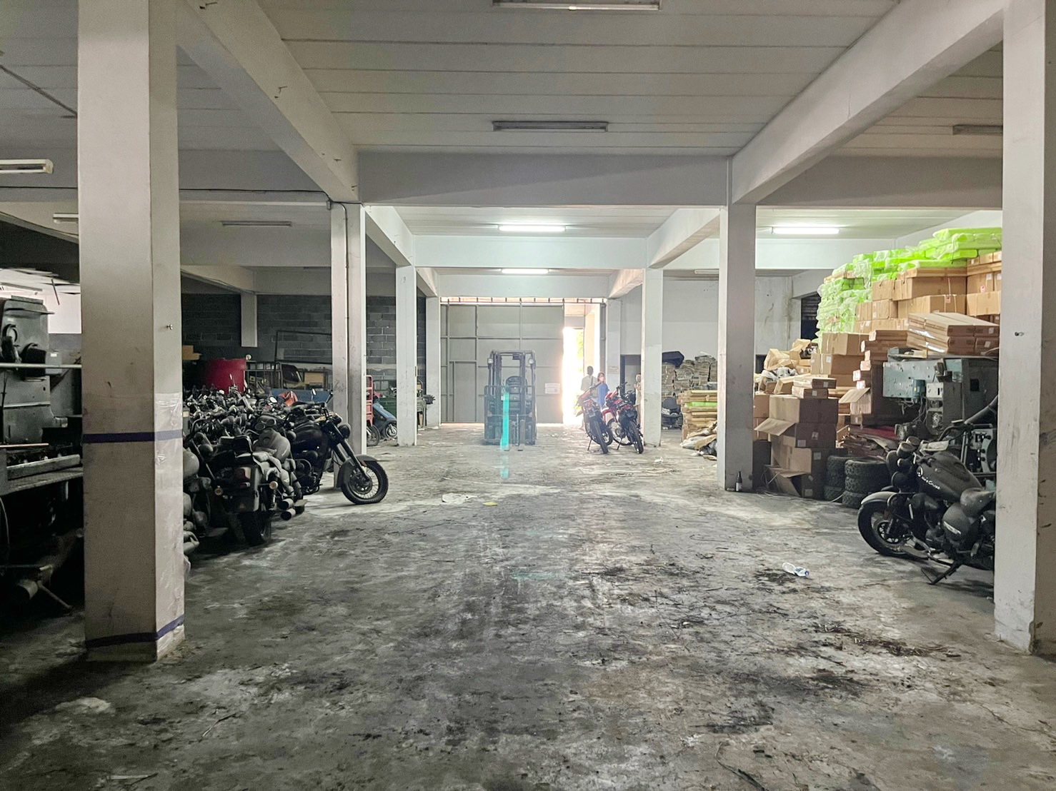 ให้เช่า โกดัง-โรงงาน – สำนักงาน 1ไร่ครึ่ง พัฒนาการ 20