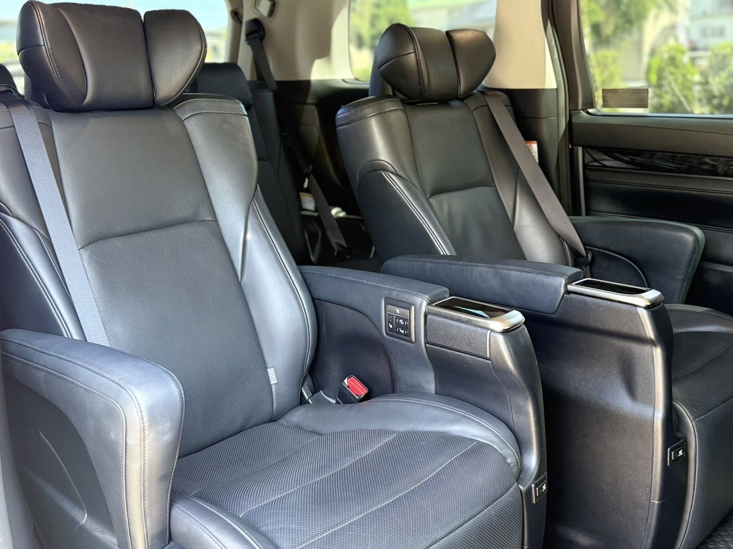 TOYOTA VELLFIRE 2.5L ZG EDITION MNC ปี 2018 แท้