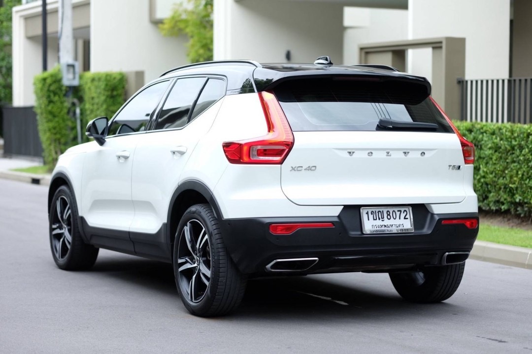 Volvo XC40 T5 R-Design Top AWD ปี 2020