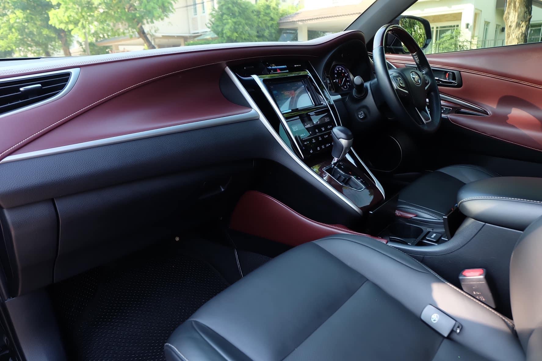 Toyota Harrier 2.5 Hybrid Premium ปี 2014