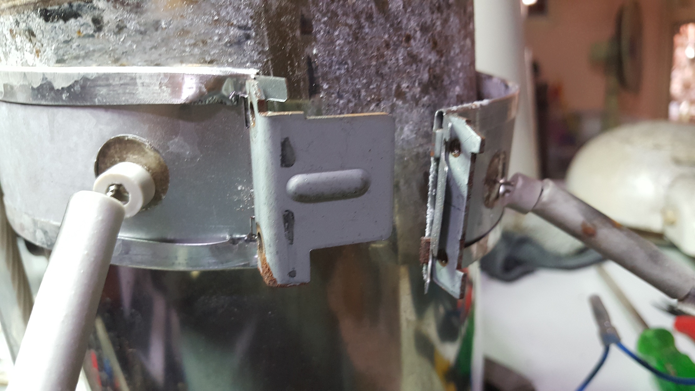 ซ่อมกระติดน้ำร้อน ยี่ห้อ SHARP อาการต้มน้ำไม่ร้อน