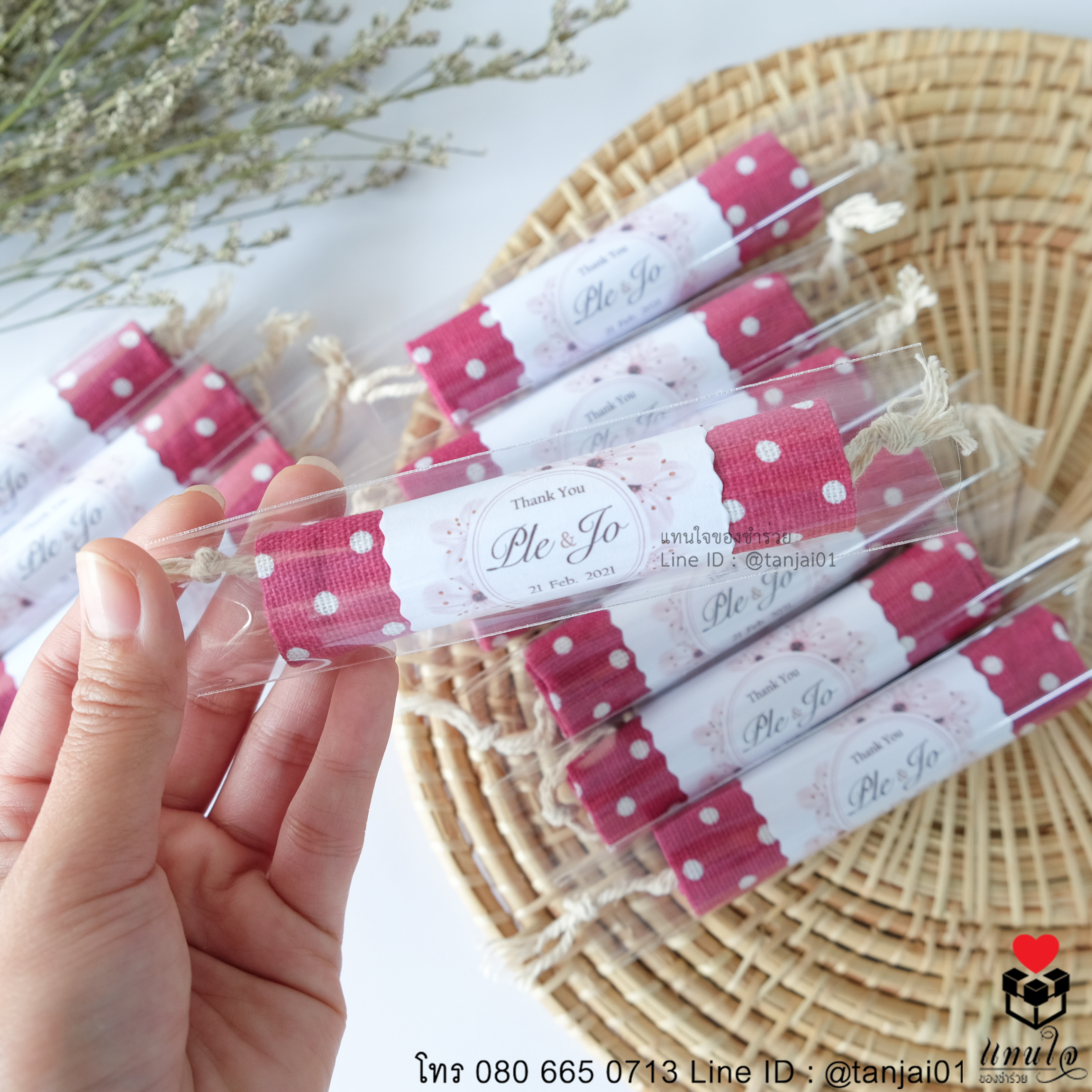 ของชำร่วยถุงผ้าเล็ก สายคาดป้ายชื่อ ของชำร่วยวินเทจ ของแจกงานแต่งงาน ของชำร่วยงานแต่งงาน ของที่ระลึกงาแต่งงาน 09