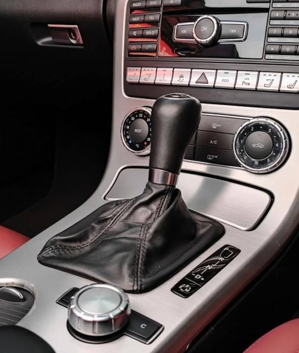 Mercedes Benz SLK 200 AMG ปี2012