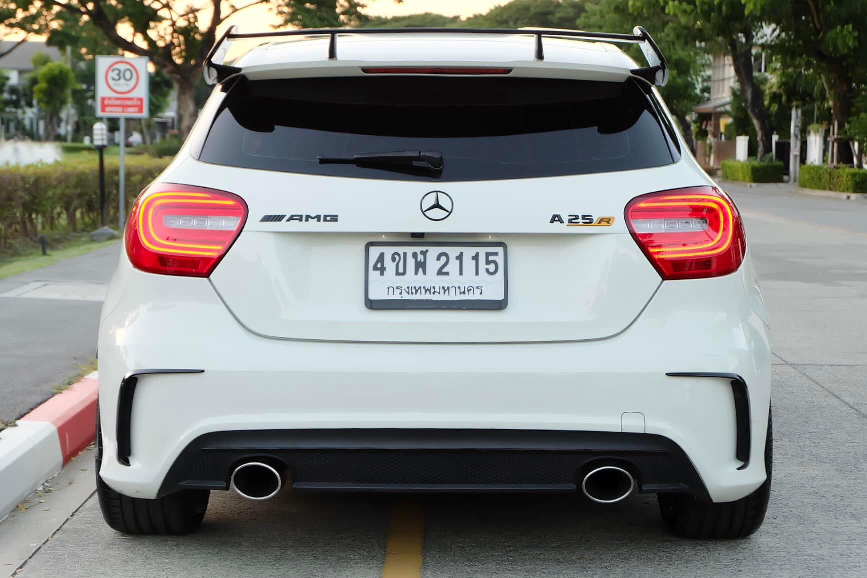 Mercedes Benz A250 AMG Sport ปี 2013