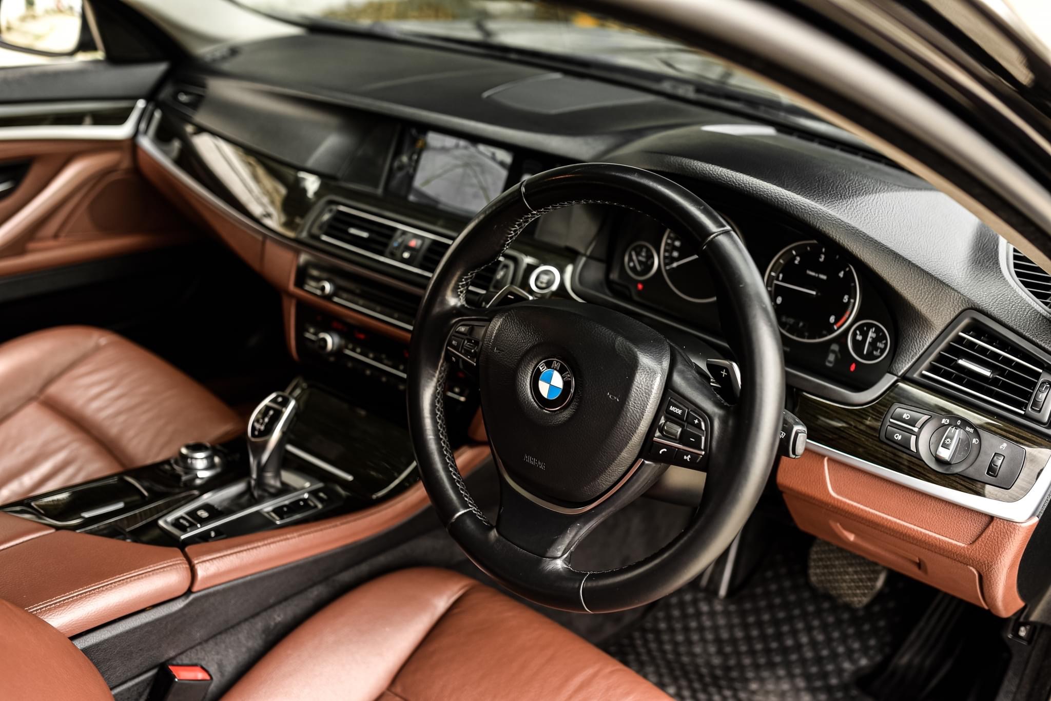 BMW 525d 2.0 Twinturbo F10 ปี 2013