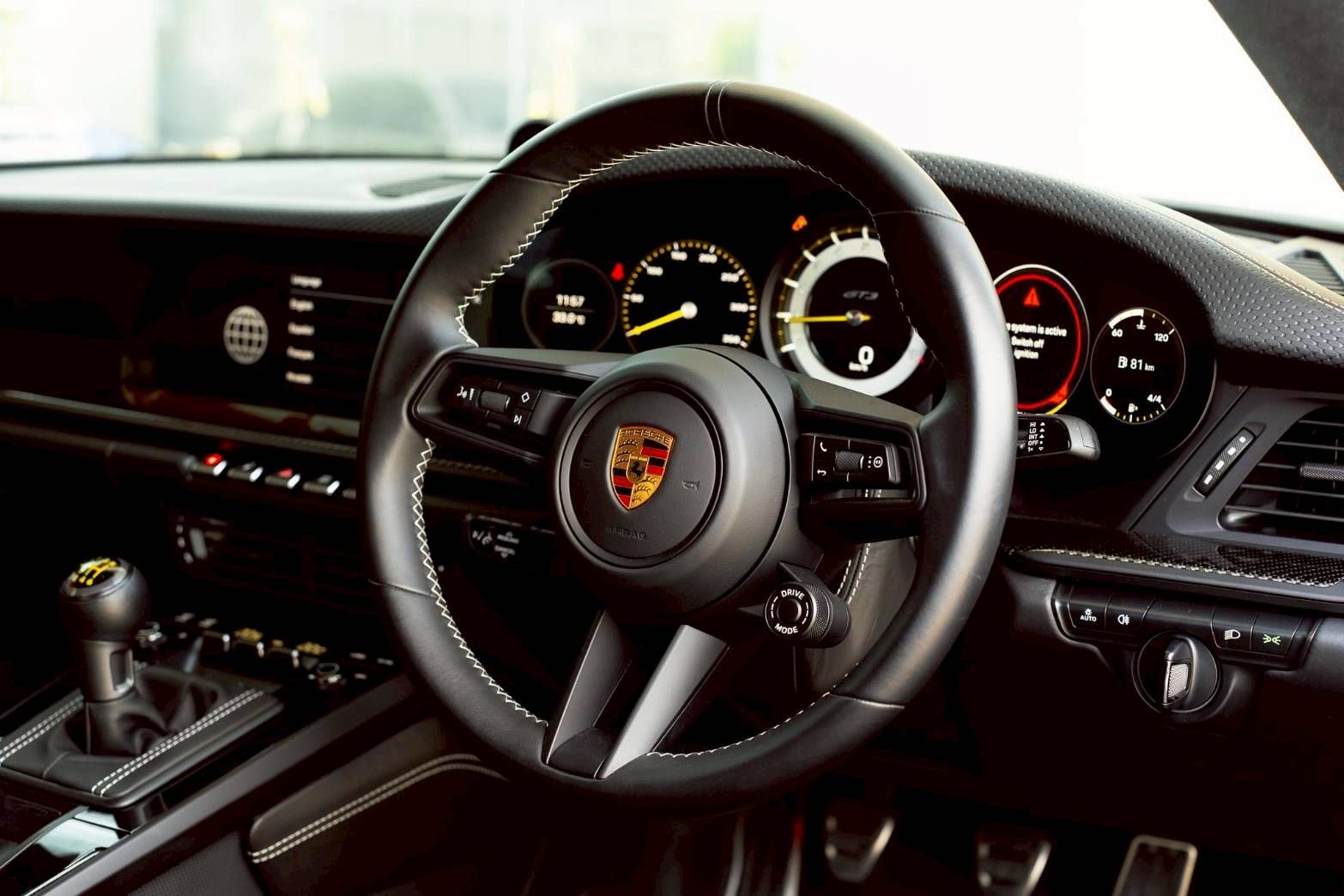 Porsche GT3 4.0 992 coupe MT (ป้ายแดง) ปี 2025