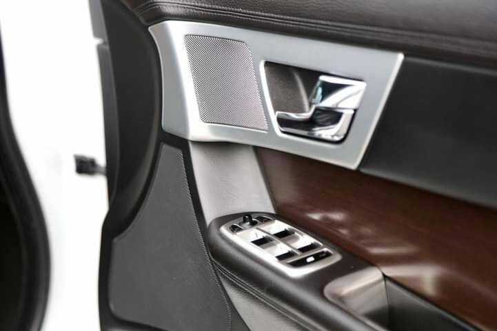 Jaguar XF ปี 2012
