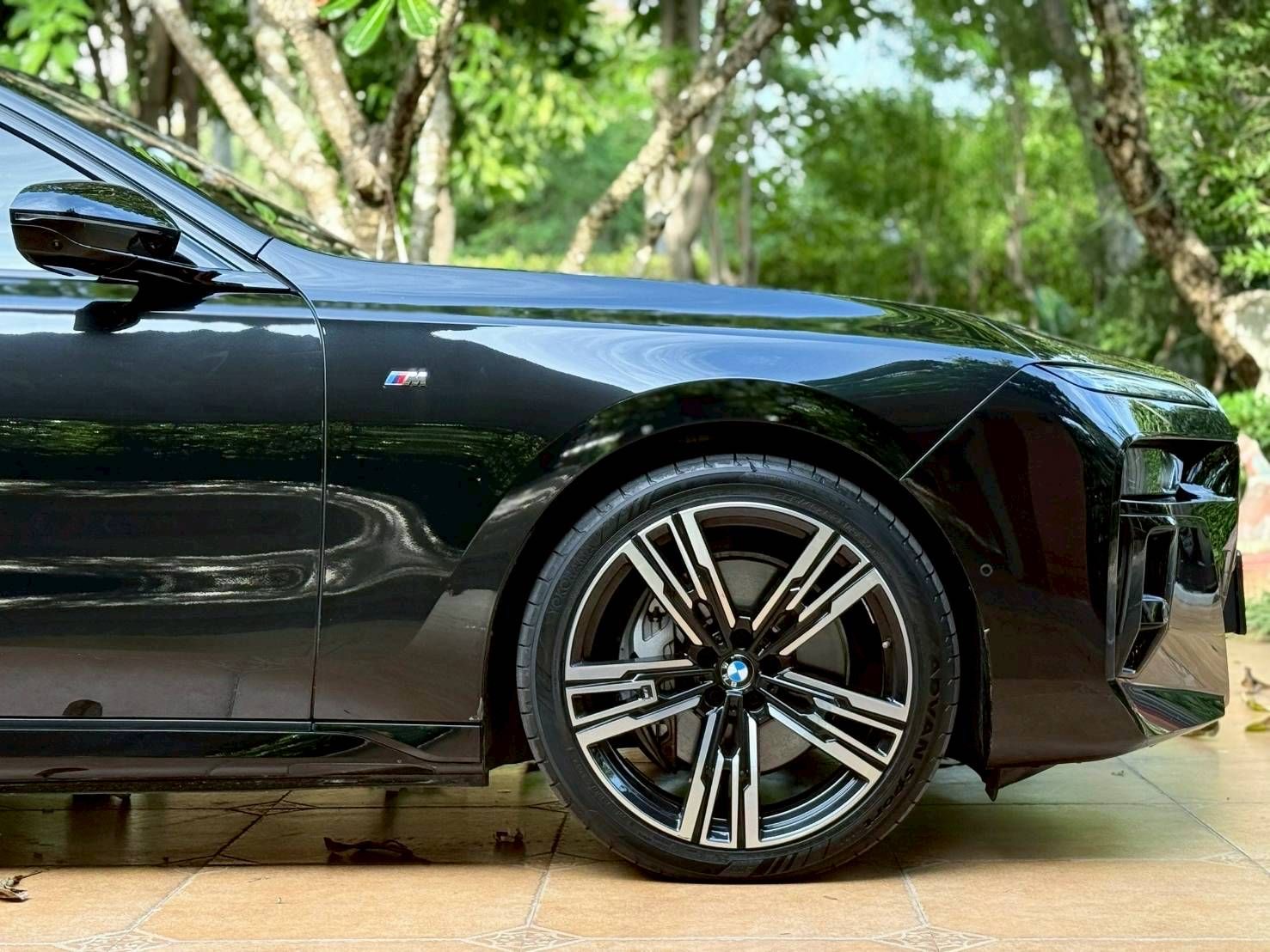 BMW i7 xDrive60 M-Sport (First Edition) ปี 2022