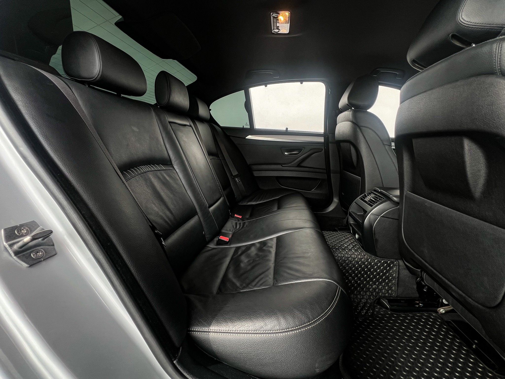 BMW SERIES 5, 528i M SPORT ปี 2015