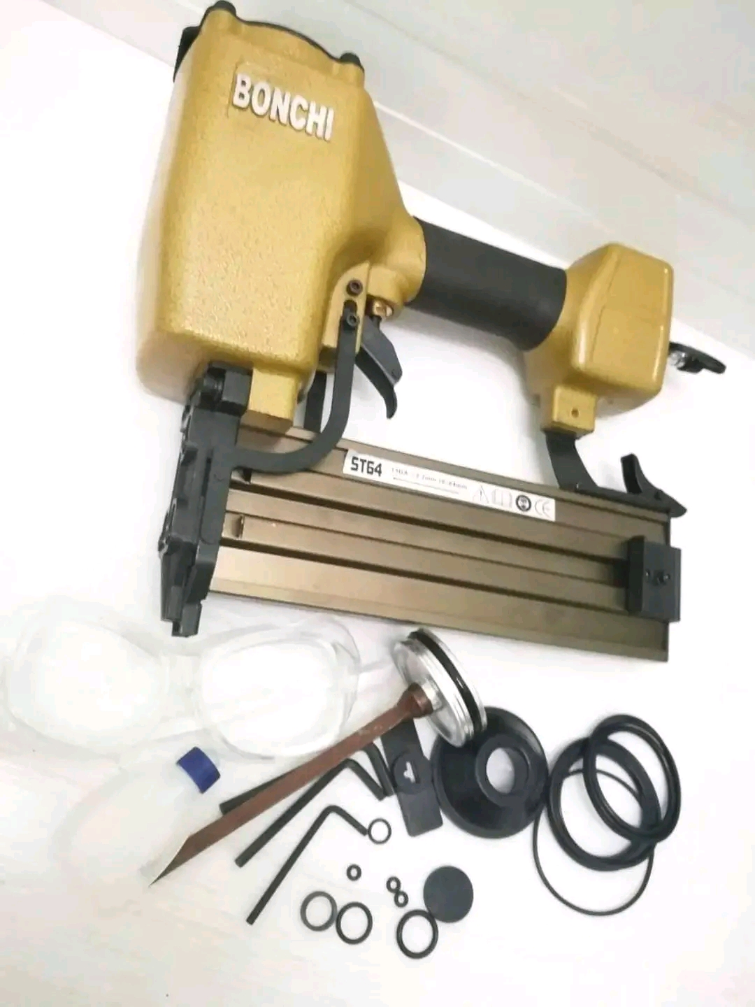 ปืนยิงตะปูเดี่ยว ยิงคอนกรีต ไม้ และเหล็กบาง BONCHI รุ่น ST-64