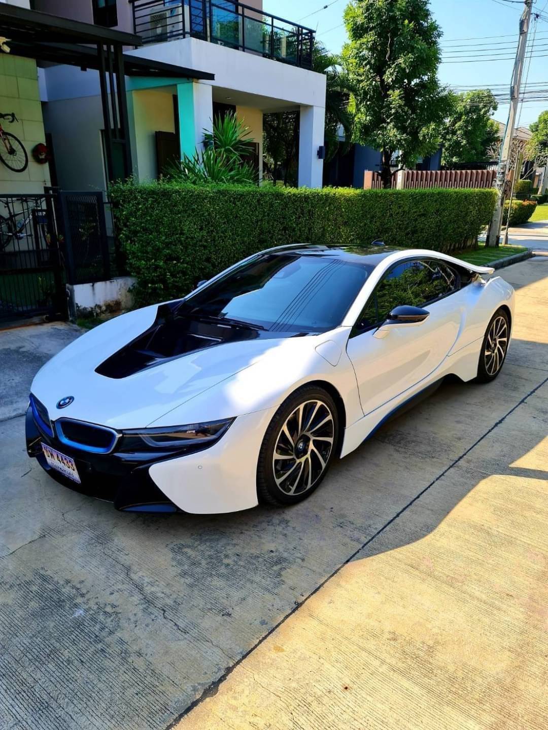 BMW I8 pure impulse ปี 2015