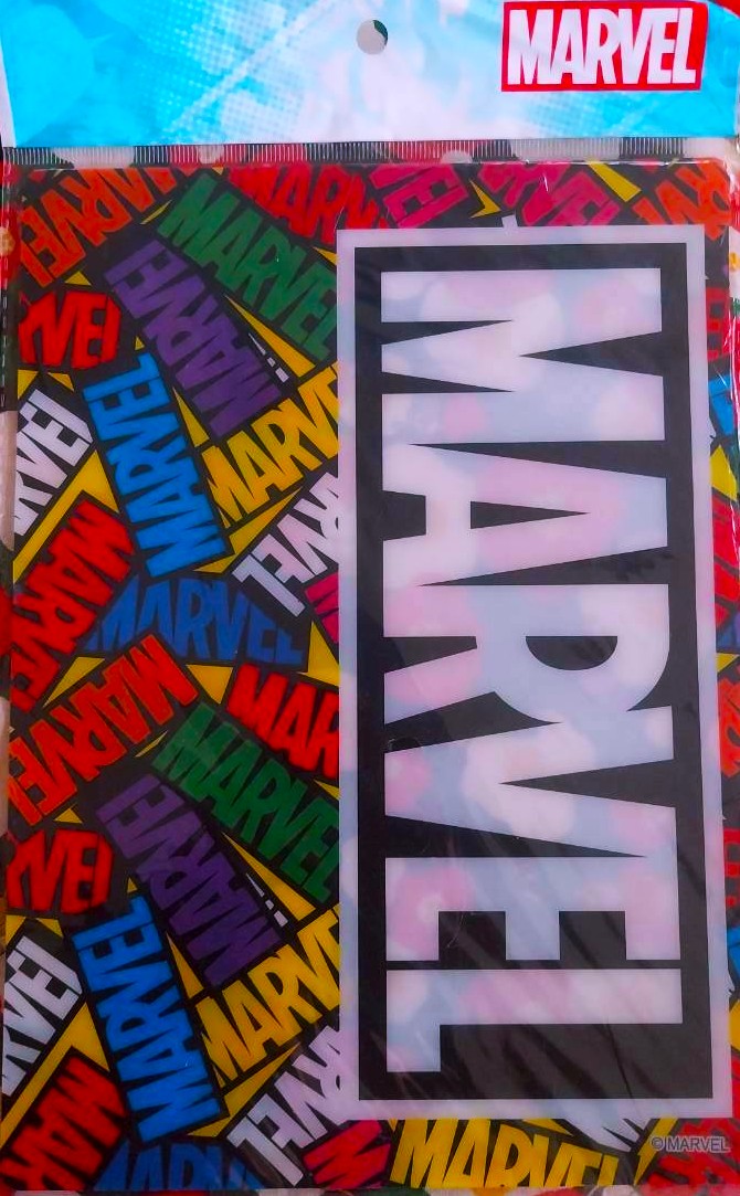 แผ่นรองเขียน รองตัด MARVEL จากญี่ปุ่น Size : 25 x 18 cm