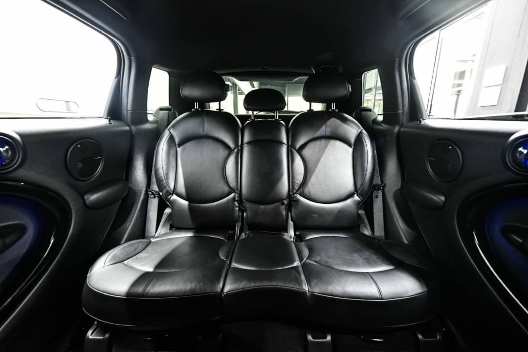 Mini Countryman SD ALL4 R60Lci ปี 2016 จด 17