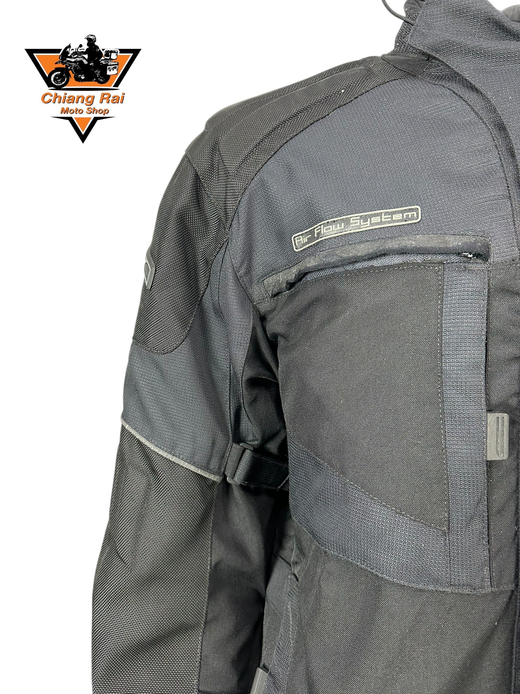 เสื้อขี่มอเตอร์ไซด์( มือสอง) CRSB 013 : อก 48" ยาว 25" (L) **Macadam**