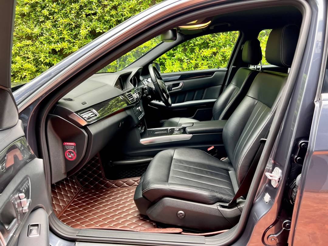 Mercedes Benz E300 Diesel Blutec Hybrid ปี 2016
