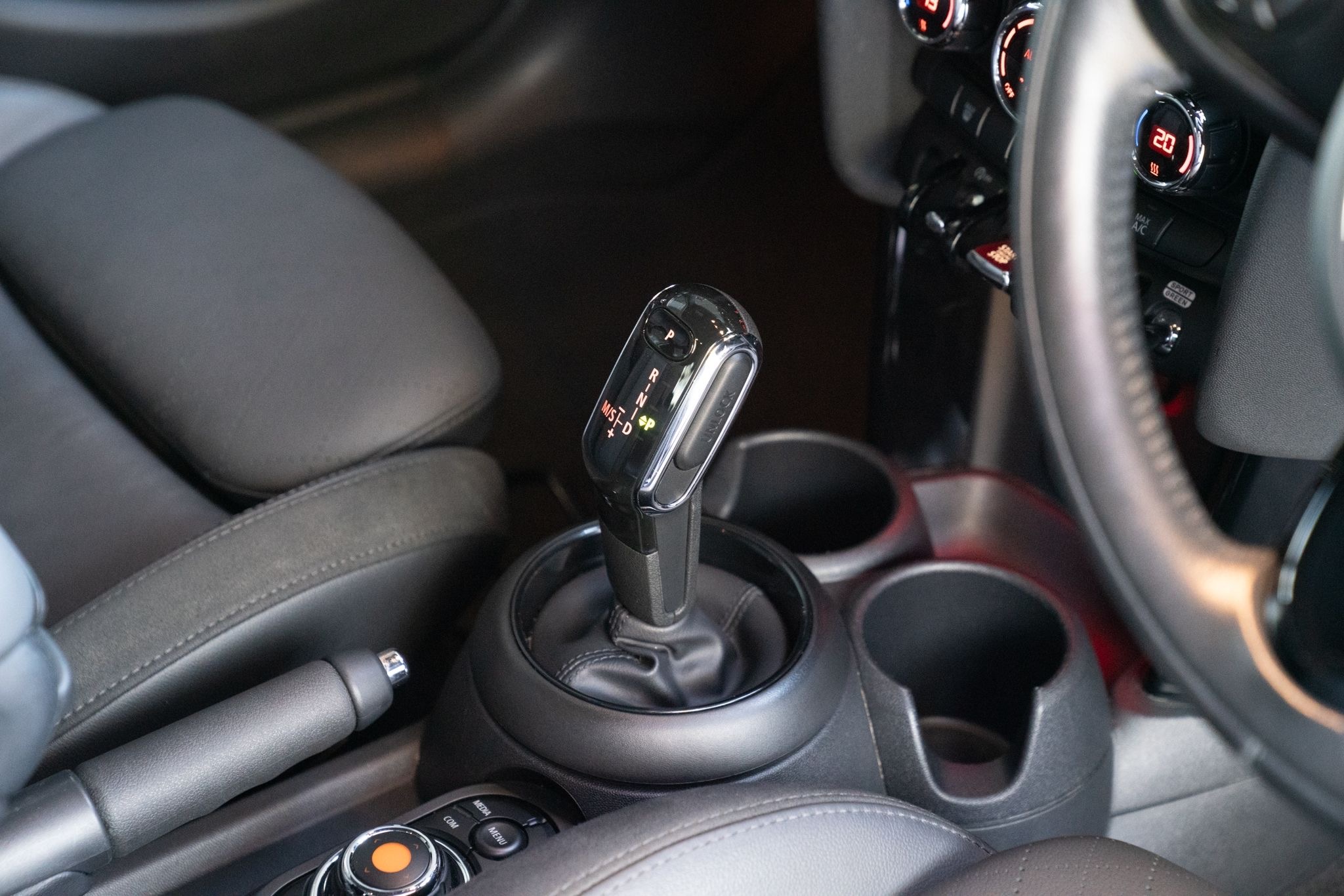 Mini Cooper S F55 5 Door ปี 2022