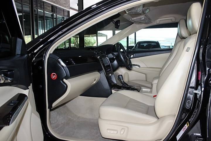 Toyota Camry 2.5 G ปี 2017