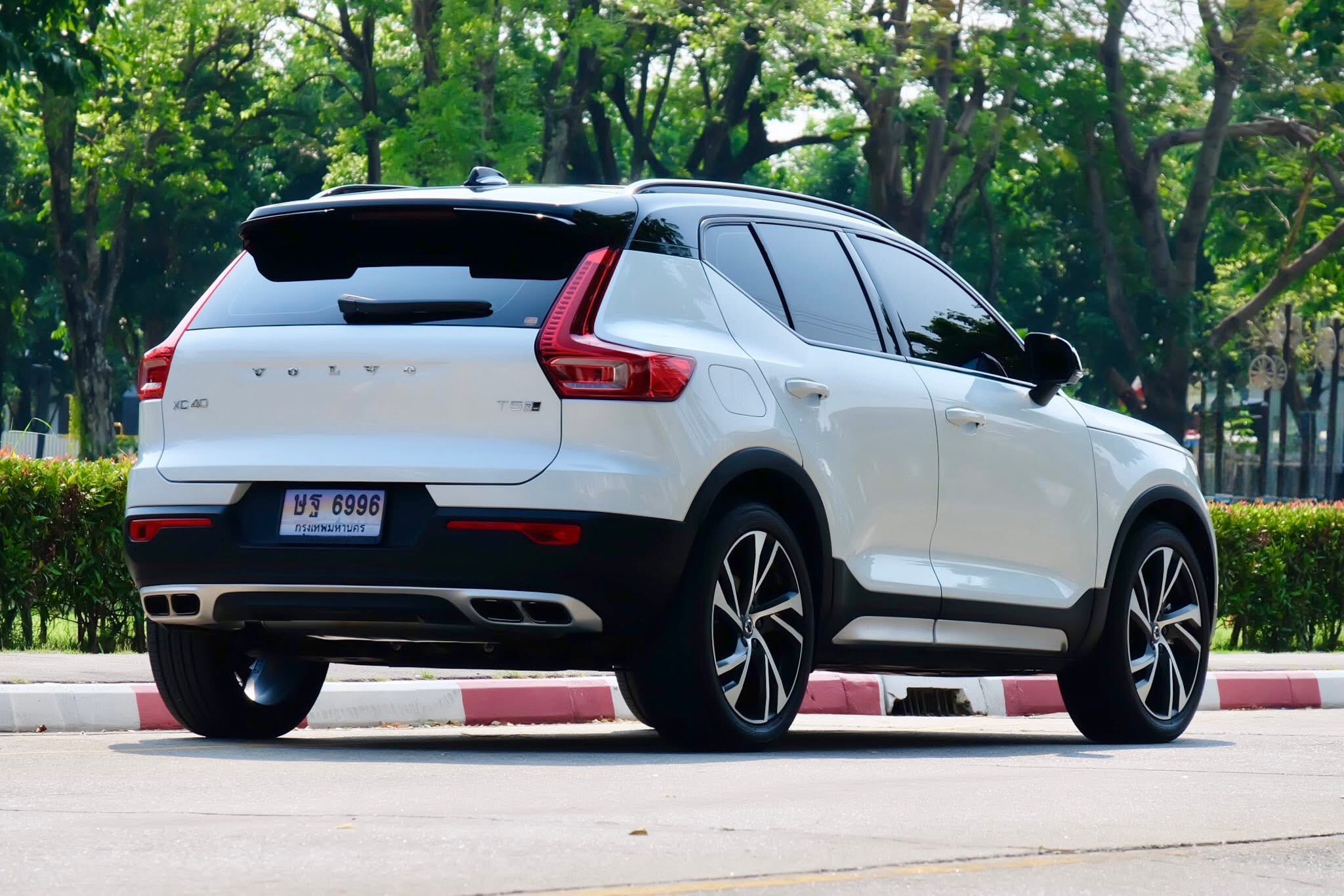 Volvo XC40 T5 R-Design AWD ปี 2020