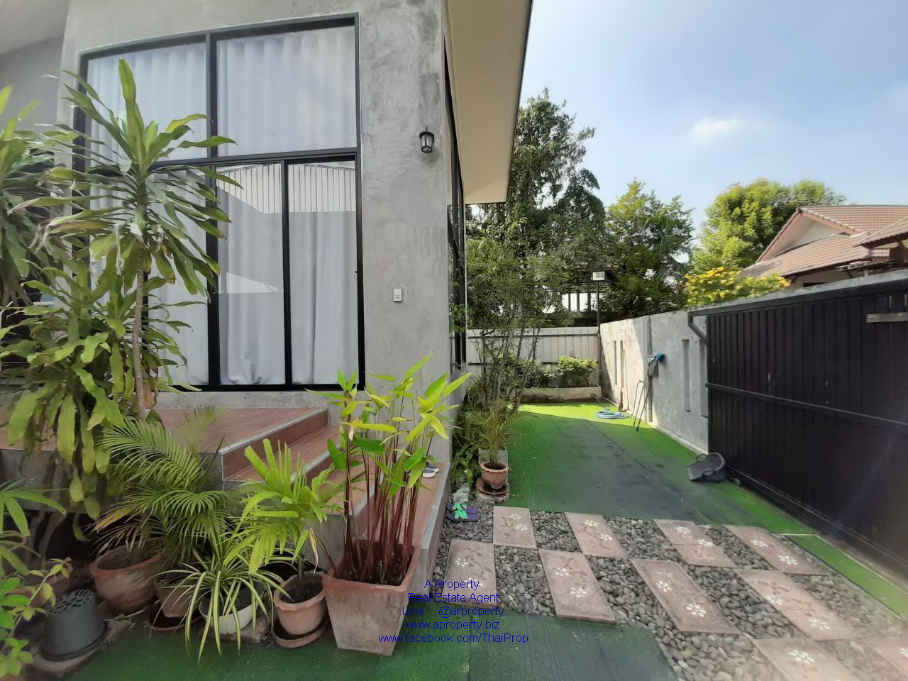 ให้เช่า บ้านพร้อมสระว่ายน้ำ ซอยร่วมสุข 5/5 ถ.ติวานนท์
