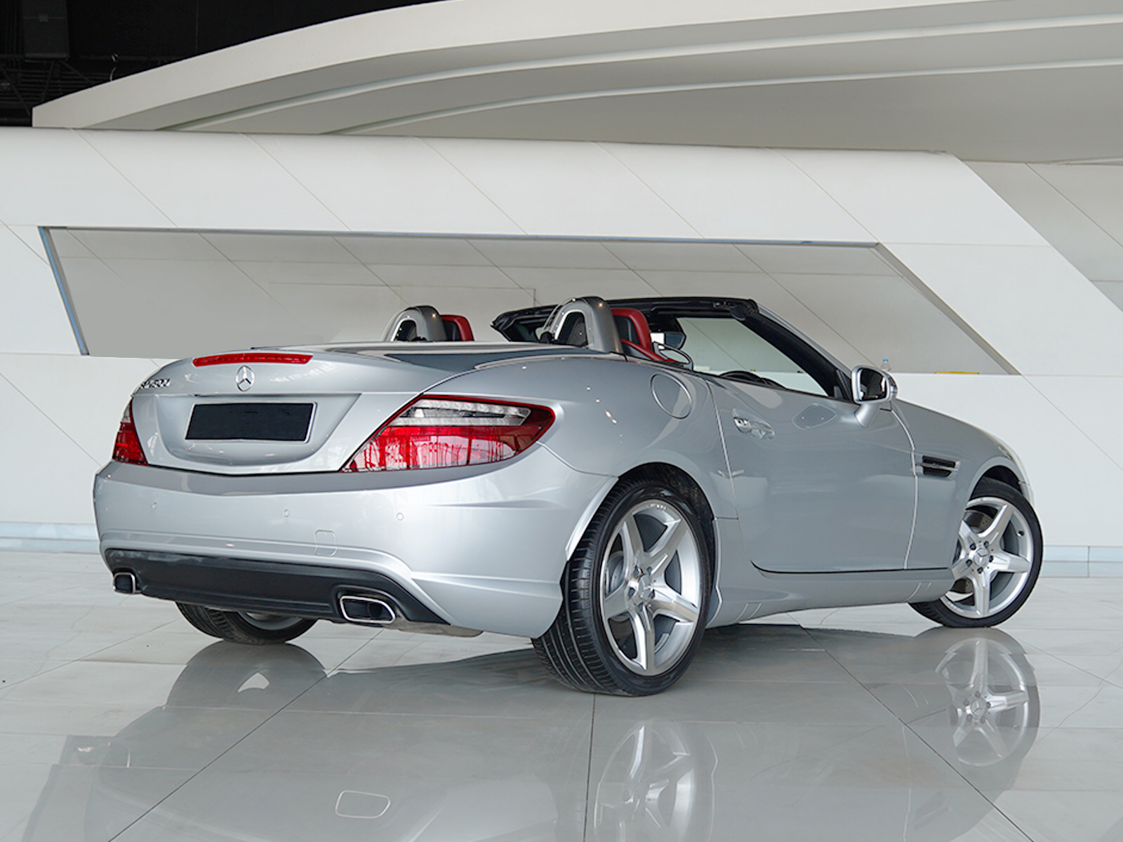 MERCEDES BENZ SLK200 AMG ปี 2011