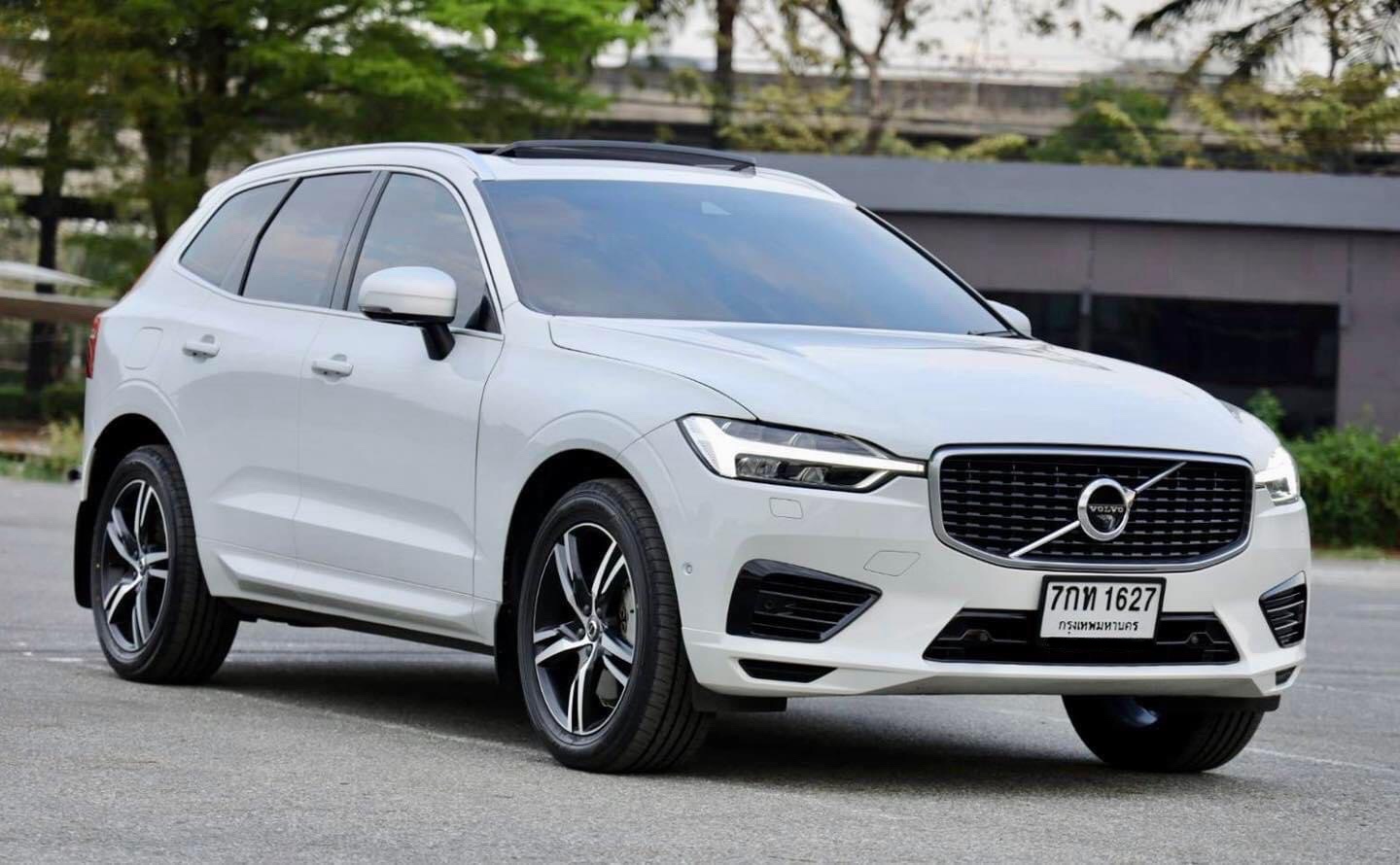Volvo XC60 T8 Twin Engine AWD R-Design Fulloption ปี 2018