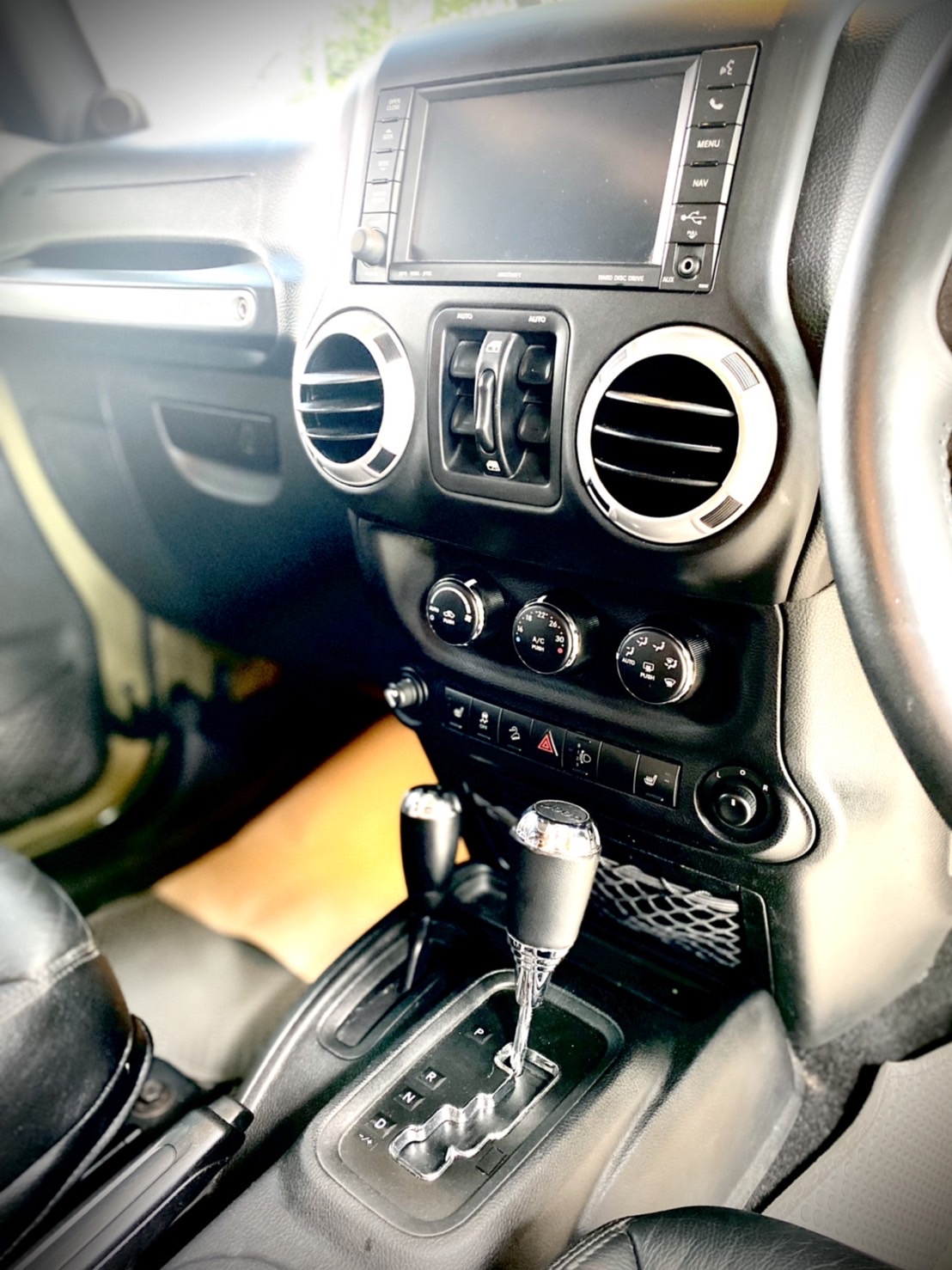 Jeep Wrangler Sahara Overland Unlimited 2.8 CRD 4x4 ปี 2015
