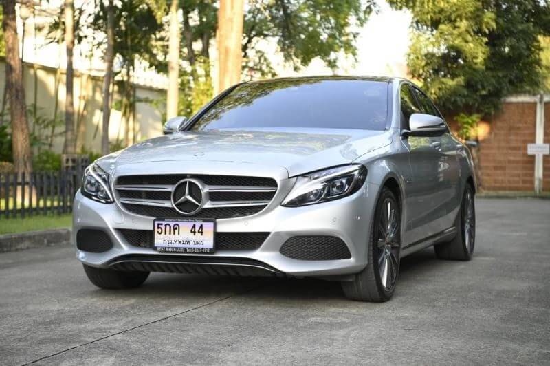 Mercedez-Benz C350e AMG ปี 2017