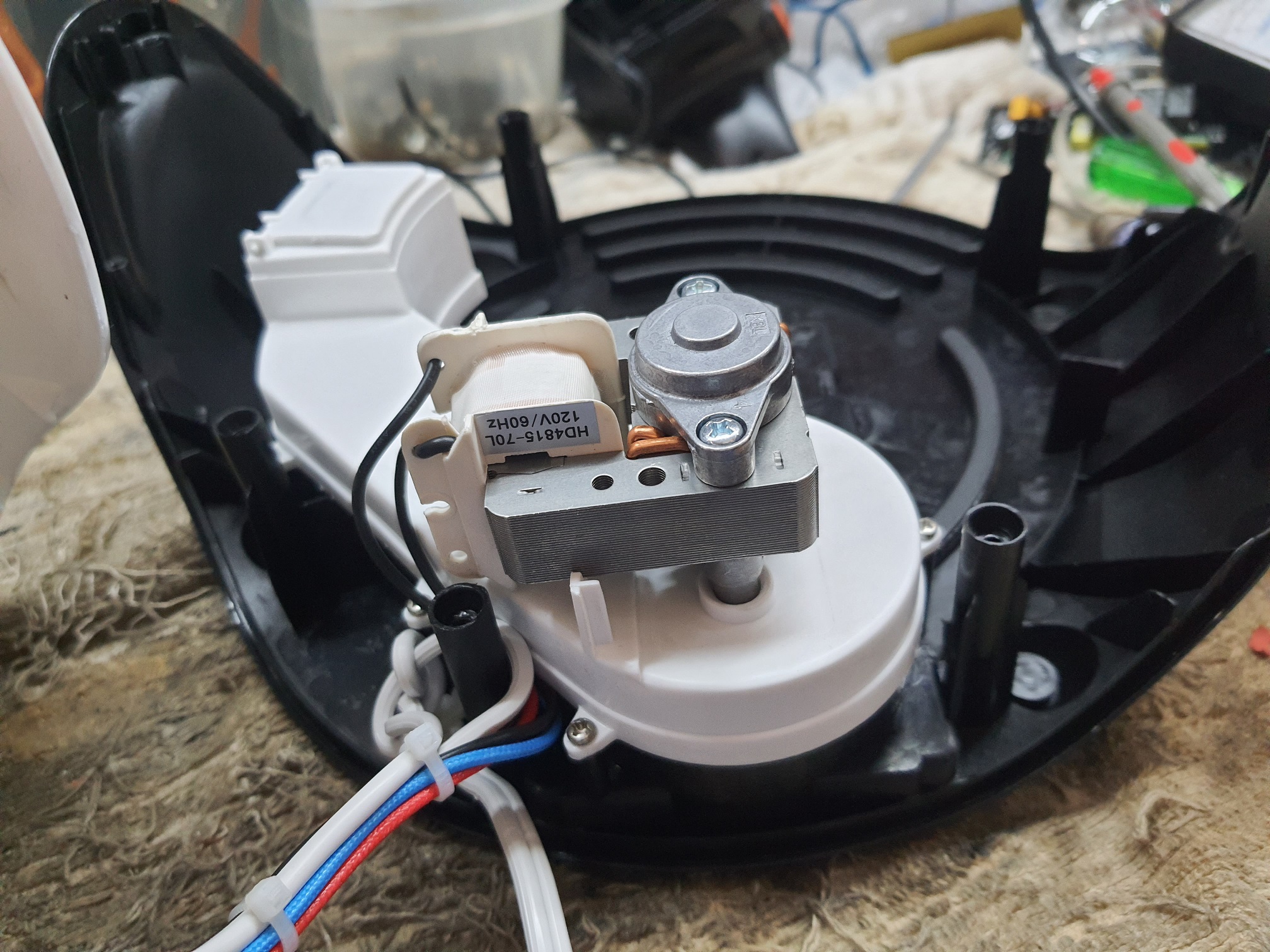 ซ่อมเครื่องอบฆ่าเชื้อขวดนม ยี่ห้อ Baby Brezza รุ่น BRZ0098 อาการเครื่องเปิดไม่ติด