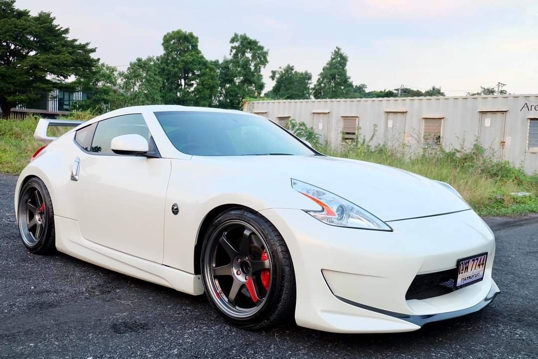 Nissan Fairlady 370Z 40th Anniversary Edition ปี 2011 6Speeds MT แท้