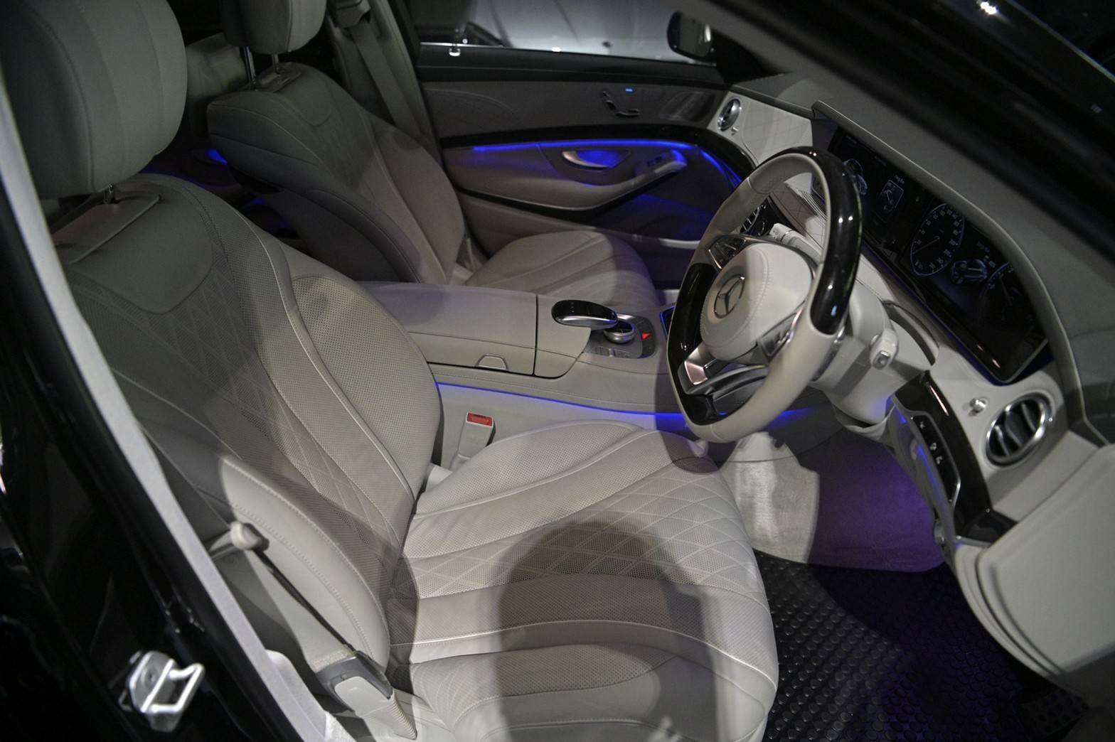 Mercedez-Benz S500e AMG ปี 2016