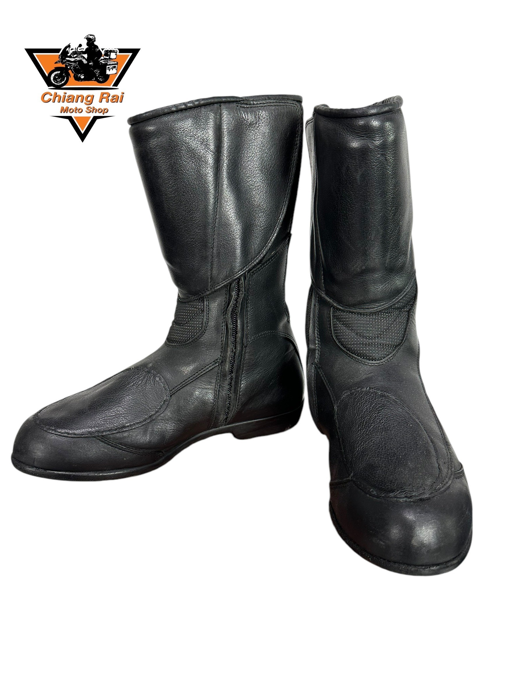 รองเท้าขี่มอเตอร์ไซด์( มือสอง) RCBS-935 Size ขนาดจากป้าย 40:EUR / 6:UK / 25:Cm.(BMW)