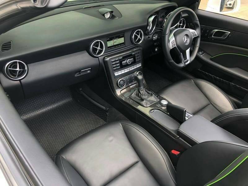 Benz SLK200 Carbon Look Edittion 2015