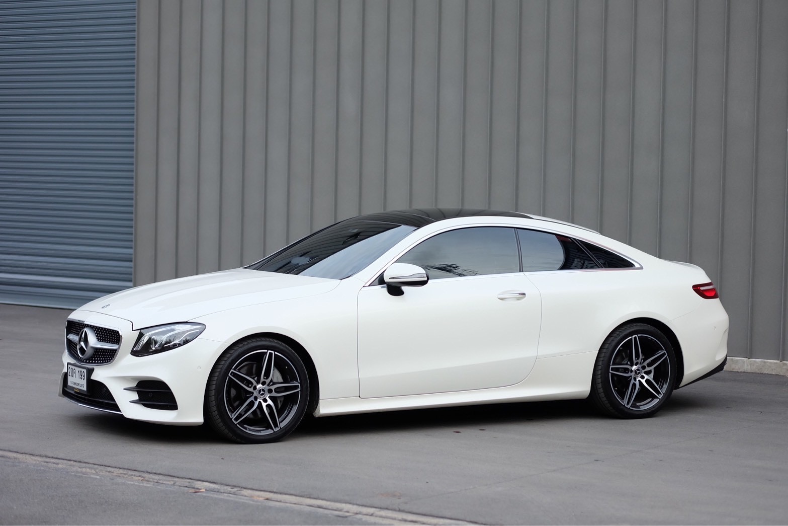 Mercedes Benz E200 Coupe AMG Dynamic 2021 แท้
