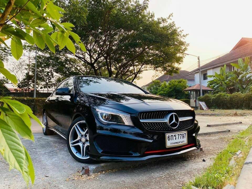 MERCEDES BENZ CLA250 โฉม W117 ปี 2017