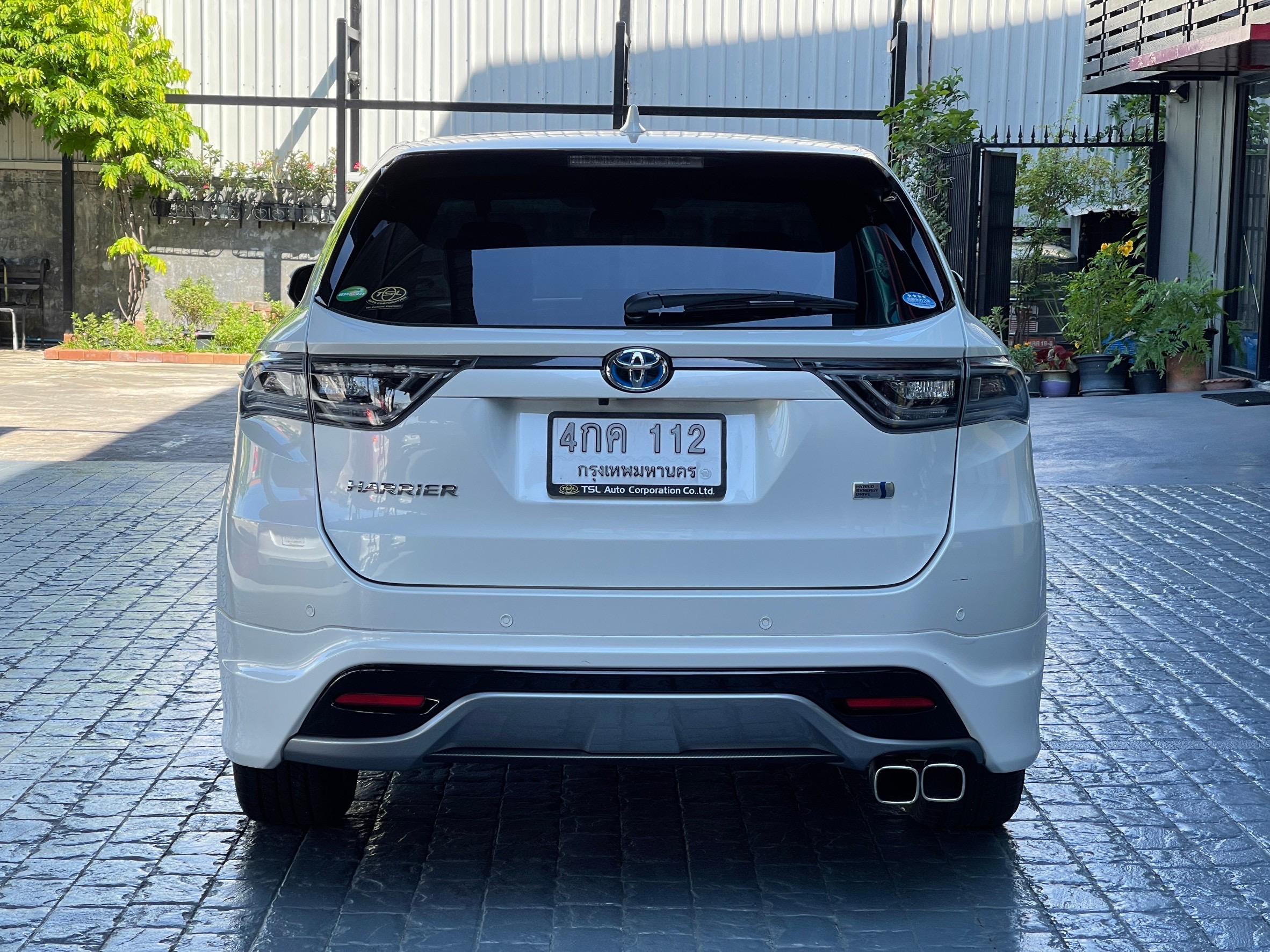 Toyota Harrier 2.5 Hybrid ปี 2015