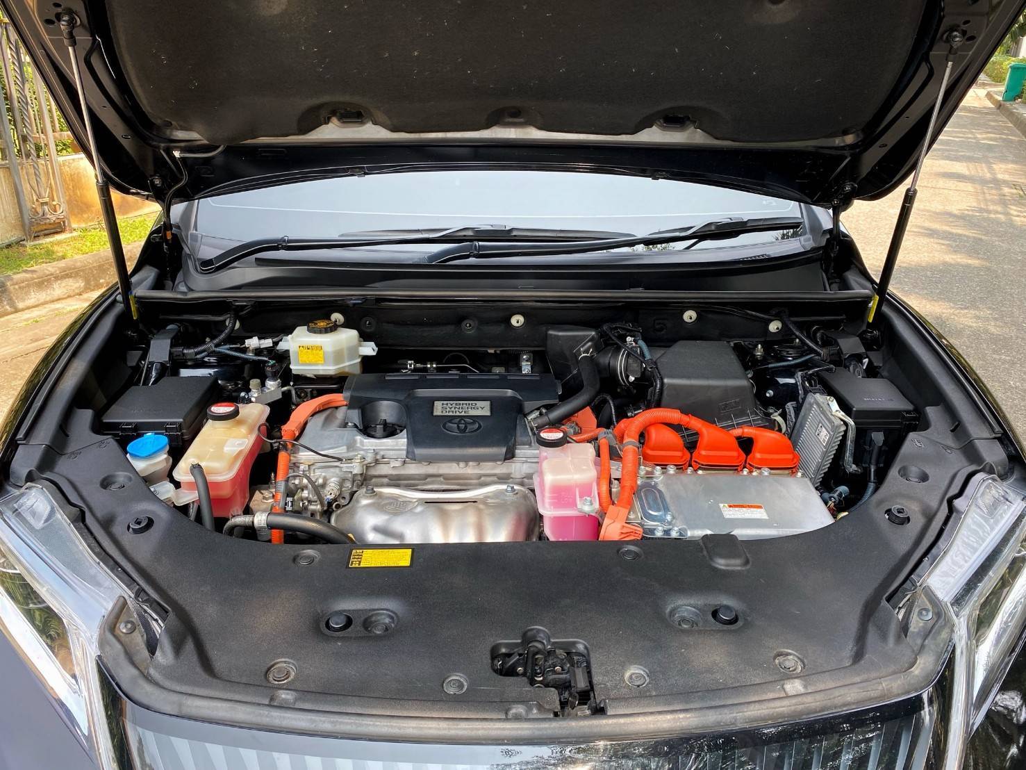 Toyota Harrier 2.5 HV Hybrids Premium Package ปี 2014