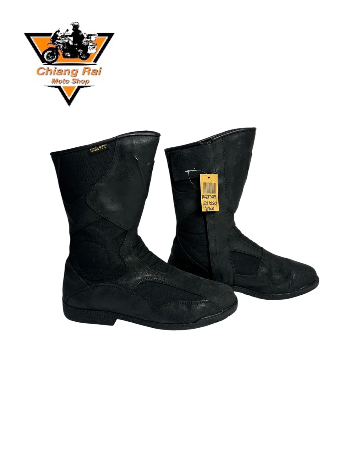 รองเท้าขี่มอเตอร์ไซด์( มือสอง) RCBT-109 Size ขนาดจากป้าย 44:EUR / 10:UK / 28:Cm.(Dainese)