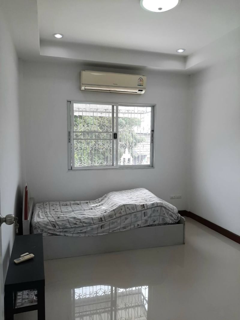 บ้านให้เช่าต้นซอยวัดลาดปลาดุก