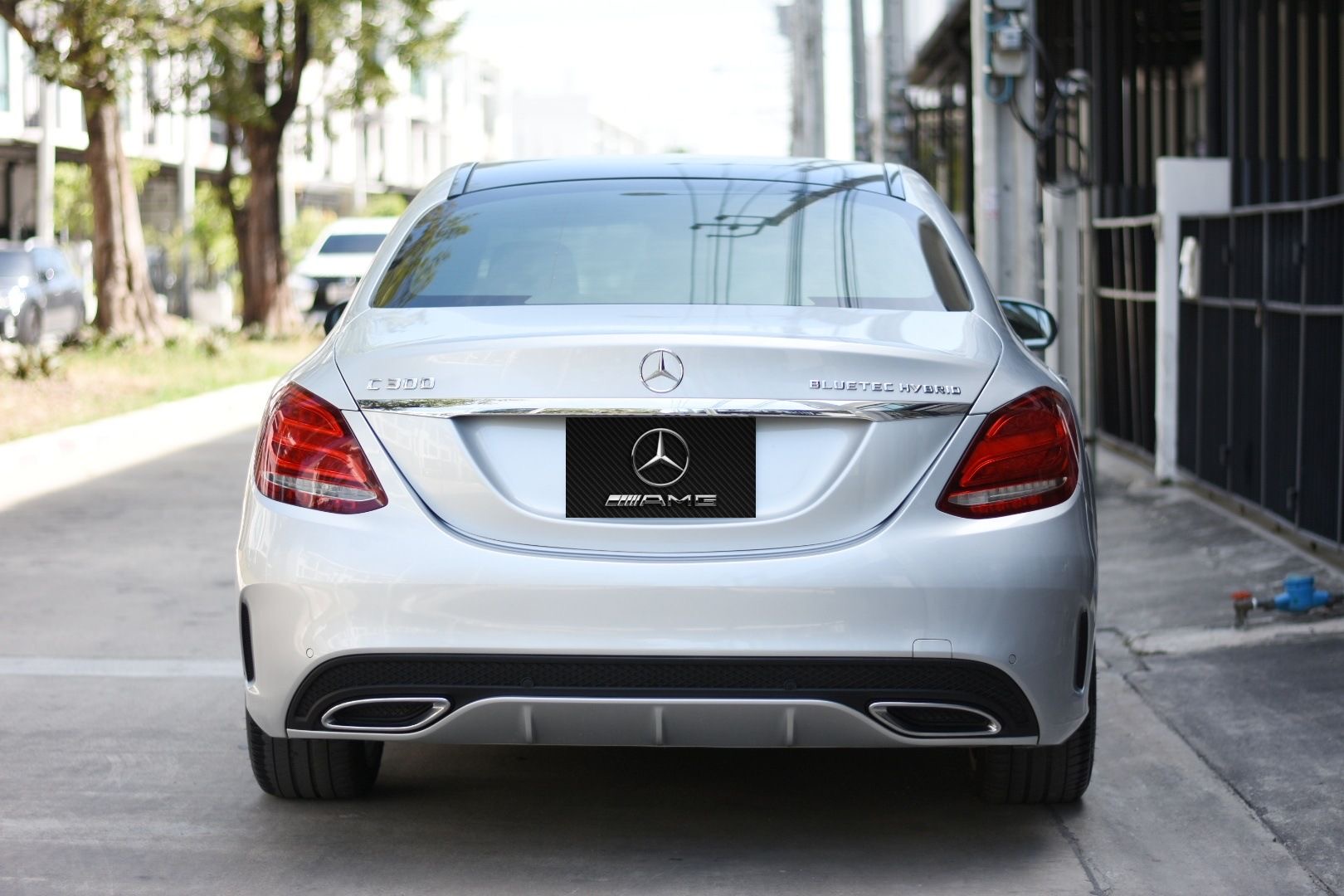 Mercedes Benz C300 Bluetec Hybrid AMG ปี 2015