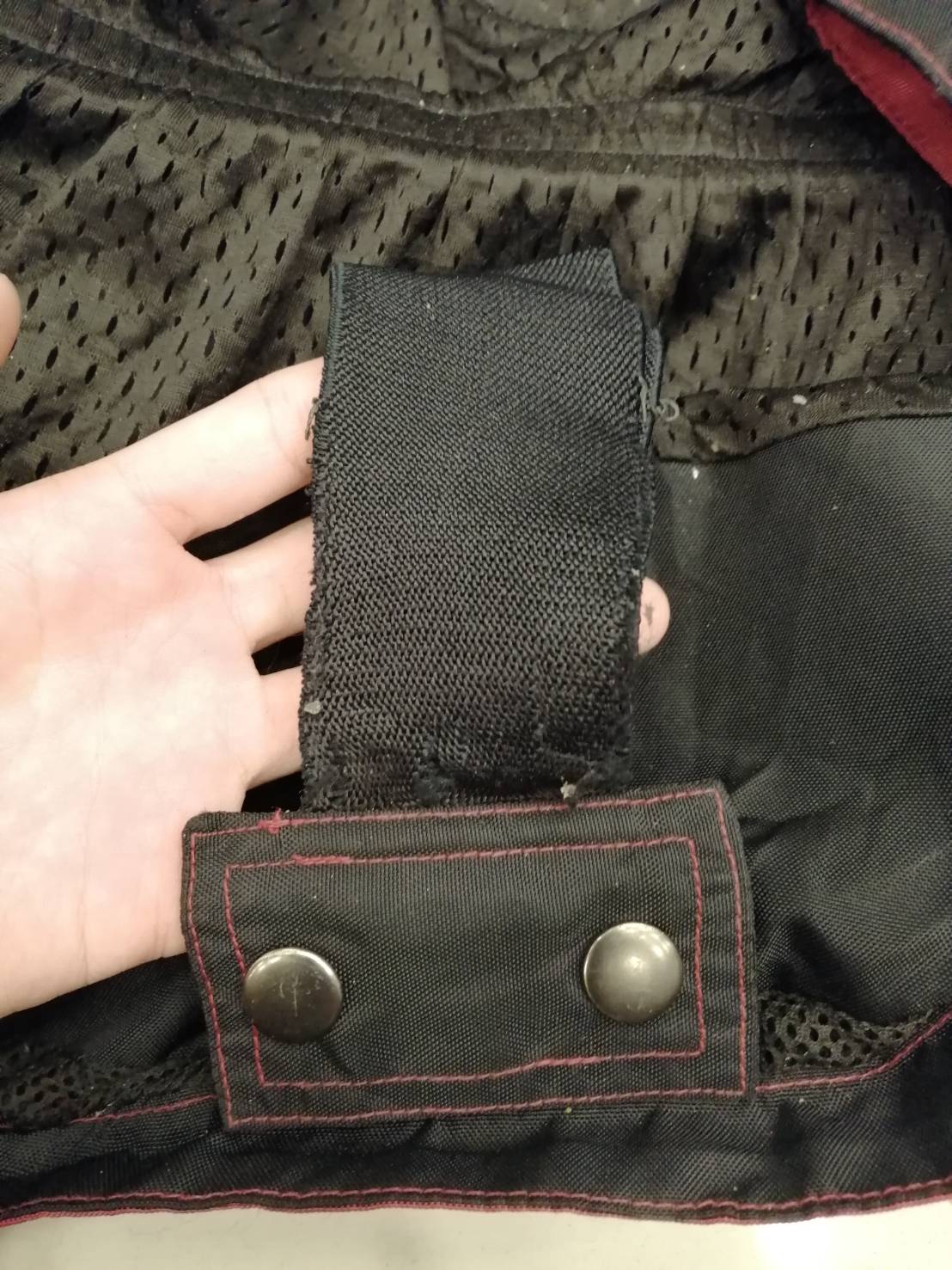 เสื้อขี่มอเตอร์ไซด์( มือสอง) RCT 208 ขนาด : อก 54" ยาว 31" **ยี่ห้อ IXS**