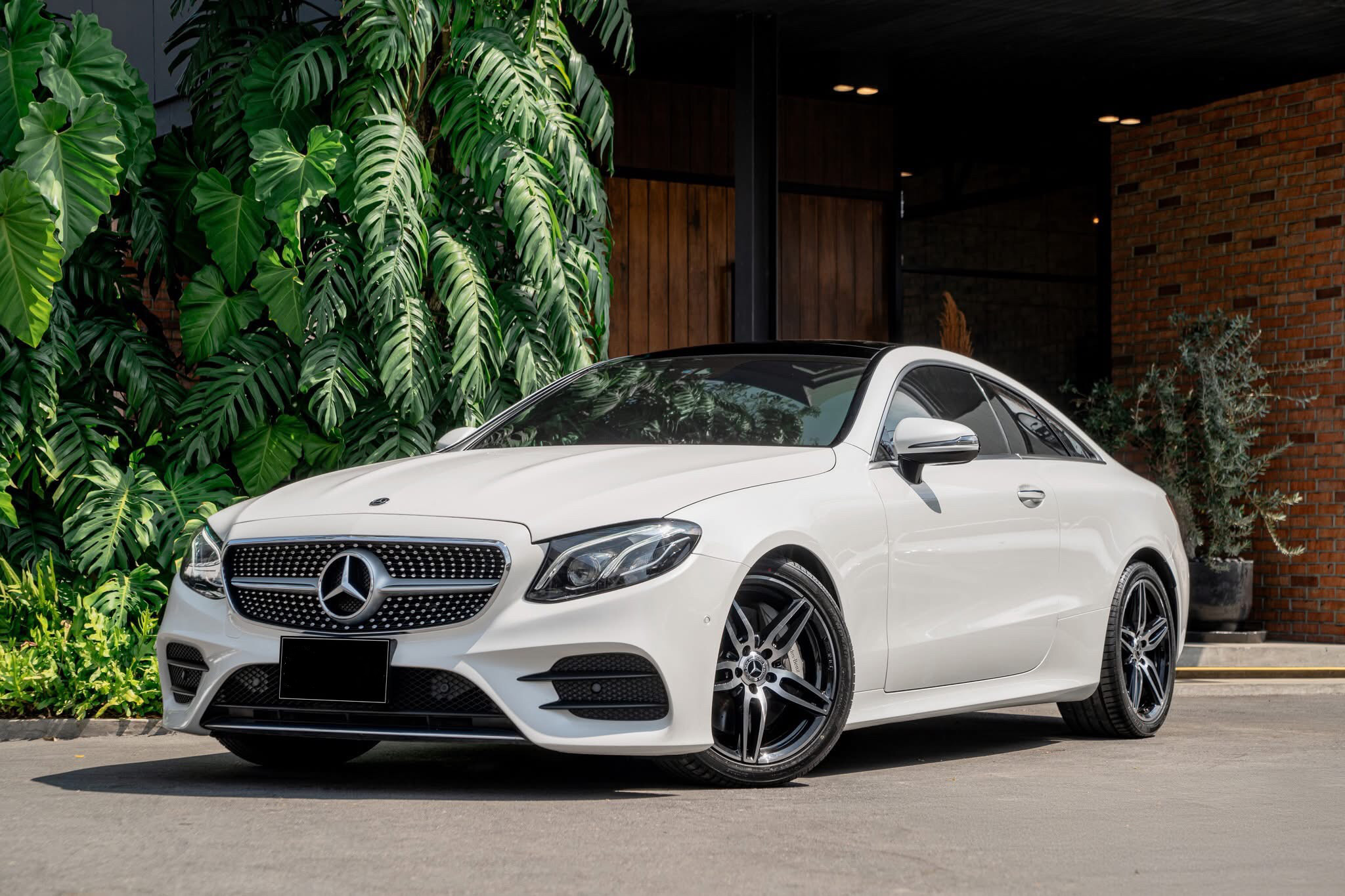 Mercedes Benz E300 Coupe AMG Dynamic ปี2018