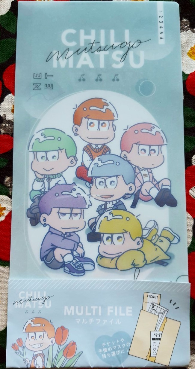 โอโซมัตซึ ซัง ทัวร์หรรษาอนิเมะซีรี่ย์ Osomatsu-san ซองใส่หน้ากาก ซองใส่แมส ใส่ตั๋ว ฯลฯ ของแท้จากญี่ปุ่น Size : 22.5 x 10.5 cm