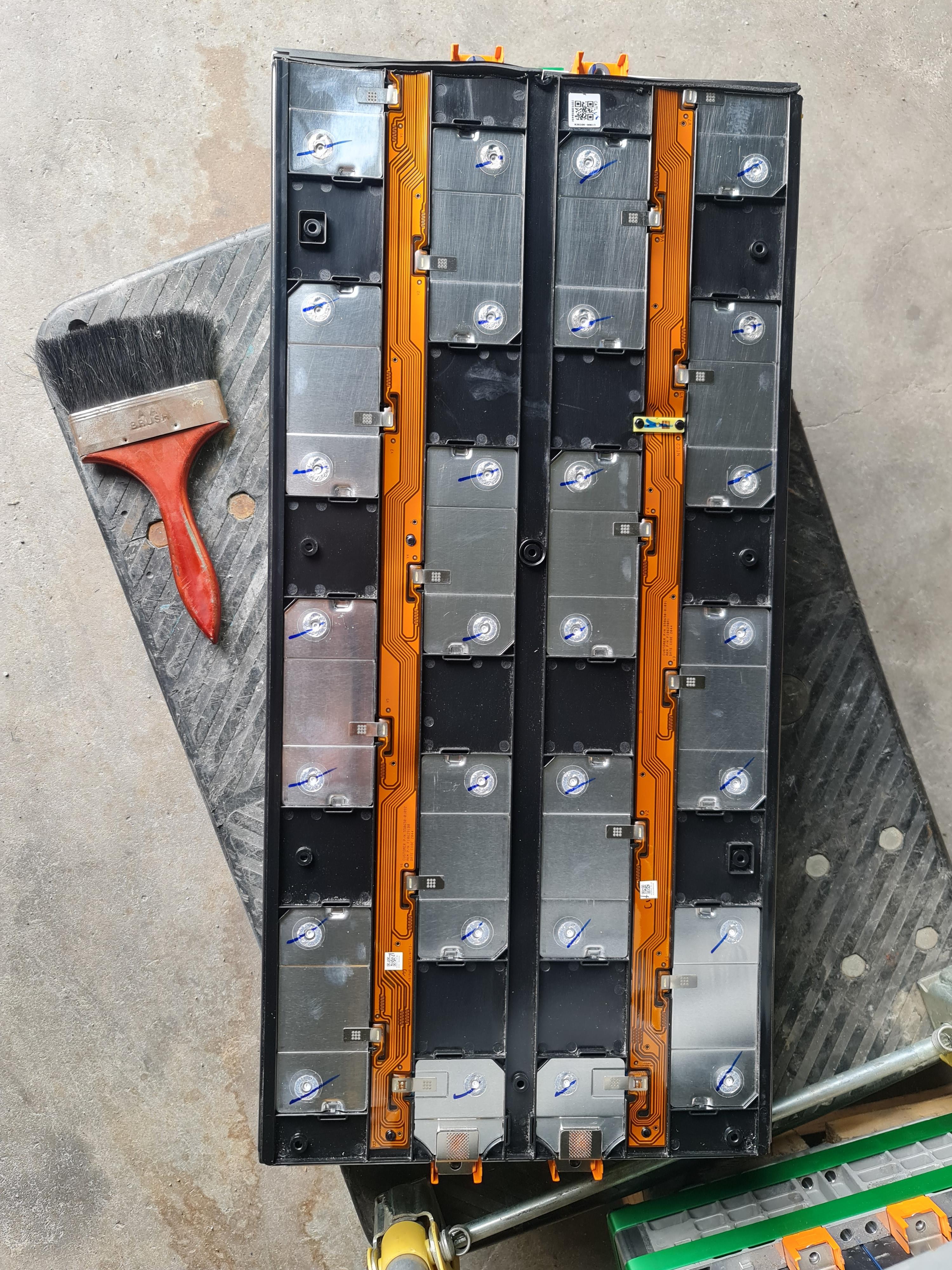 แบตเตอรี่ลิเธียม lithium ion NMC 811 48v 200Ah module