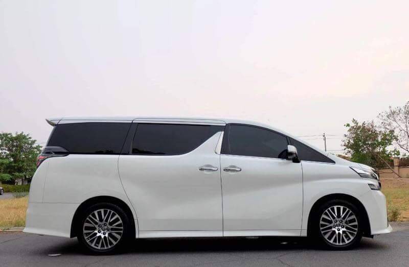Toyota Vellfile 2.5 ZG Edition ปี 2015